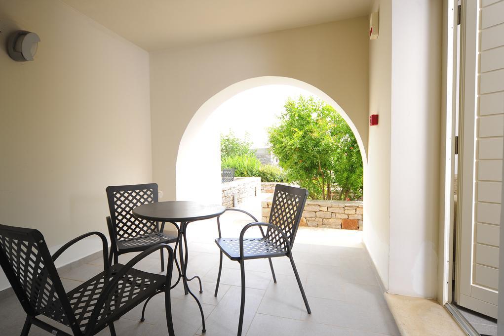 Petrokalli Houses Kalamos  المظهر الخارجي الصورة
